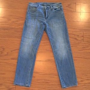 American Eagle Next Level Airflex Slim Straight jeans 32x30